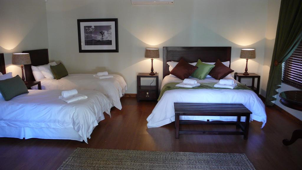 Honeylocust Guesthouse Колесберг Екстериор снимка