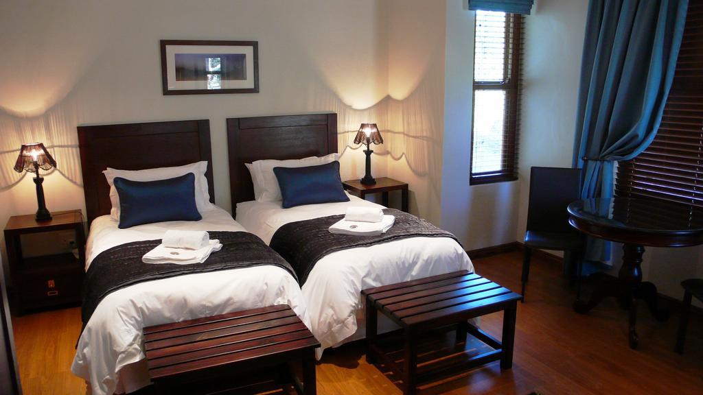 Honeylocust Guesthouse Колесберг Екстериор снимка